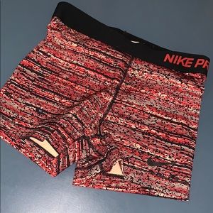 Nike pro shorts red orange black M